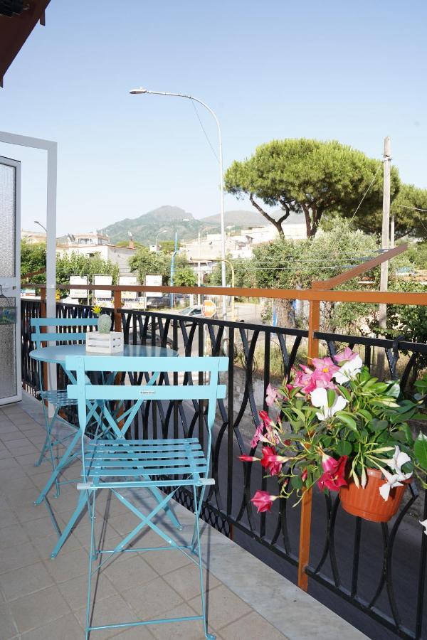Vesuvius' Lovely Inn إيركولانو المظهر الخارجي الصورة